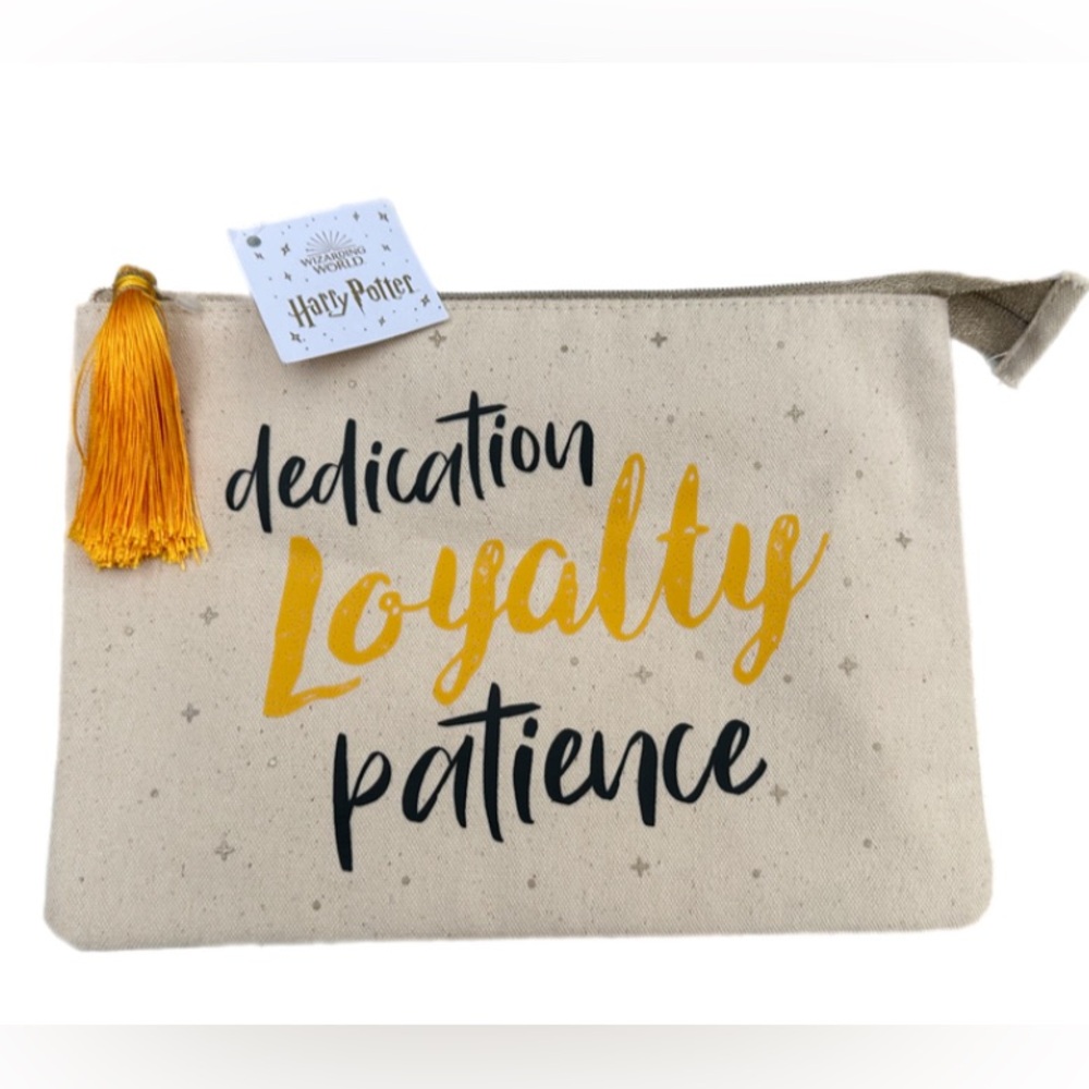 *NWT* Harry Potter X Ulta cosmetic bag (Hufflepuff) - Discontinued
